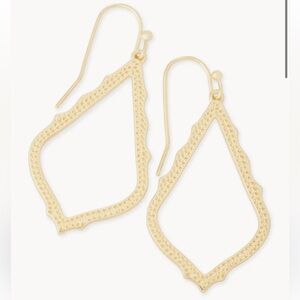 Kendra Scott Sophia Drip Earrings in Gold